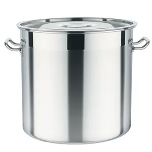 13 Gallon stainless steel stock pot with lid