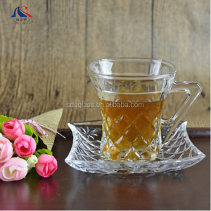 Juego de taza y platillo de estilo árabe con patrón cuadrado pequeño en relieve café capuchino vajilla juegos de té Decoración - Product Image 1