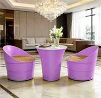 Ensemble de table et de chaises d'extérieur en plastique moderne, durable, léger, empilable, imperméable, facile à transporter pour hôtel, terrasse, restaurant de restauration rapide