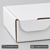 Boîte d'expédition pliable carrée blanche mate en carton ondulé avec rabat anti-poussière, personnalisable, étanche, en gros, directement de l'usine