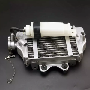 Zongshen radiateur de moteur de refroidissement à eau avec ventilateur accessoires de moteur pour Xmotos <span class=keywords><strong>Apollo</strong></span> <span class=keywords><strong>moto</strong></span> 150cc 200cc <span class=keywords><strong>250cc</strong></span> - Product Image 3