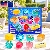 KAITONG Ensemble de 8 jouets sensoriels de formes variées avec motifs de pattes de chat et de nourriture pour cadeaux de fêtes, jouets à presser et à étirer