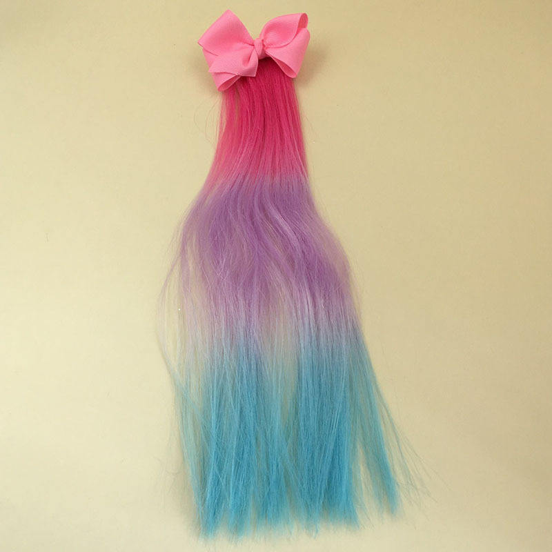 สีน้ำเงินไล่ระดับ