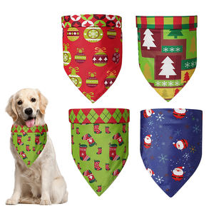 وشاح للكلاب لعيد الميلاد بطباعة مزدوجة الجانب، نمط شجرة عيد الميلاد وسانتا كلوز، مصنوع من البوليستر للصيف - Product Image 1