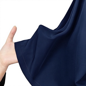 Ensemble de blouses médicales respirantes avec logo personnalisé, uniforme d'hôpital pour médecins et infirmières, vente en gros, ensemble de blouses médicales unisexe à col en V pour hôpital - Product Image 3