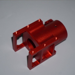Soporte de Motor de Aleación de Aluminio Rojo Mecanizado con CNC de Precisión para Piezas de Ensamblaje Mecánico - Product Image 5