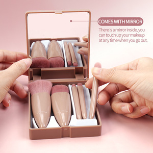 5 pezzi Mini <span class=keywords><strong>Set</strong></span> di <span class=keywords><strong>pennelli</strong></span> per il <span class=keywords><strong>trucco</strong></span> con specchio Travel-Friendly custodia compatta con setole in fibra morbida Logo personalizzato all'ingrosso della fabbrica - Product Image 2