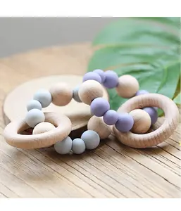 Eco -friendly Sofe Bpa Free Chewable Rattle Wooden Teething Toys Ring Silicone Pacifier Chain Baby Silicone Teether Toys