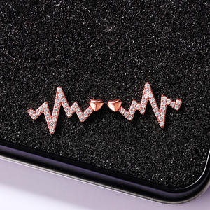 Boucles d'oreilles en forme de cœur en or Rose E1224, avec strass en cristal, pour femmes, bijoux romantiques à la mode, cadeau - Product Image 4