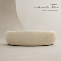 Canapé sectionnel en velours à cadre en bois massif, dossier incurvé en forme de rein rembourré en éponge, design sculptural pour salon moderne
