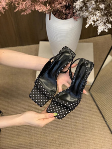 <span class=keywords><strong>Scarpe</strong></span> da Donna Estive con Tacco Sottile e Punta Quadrata, Antiscivolo in PU, Modello ZY-49, Nuovo Design Nero - Product Image 4