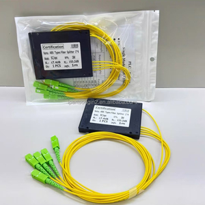 กล่อง ABS สำหรับ FTTH พร้อมสาย Pigtails ยาว 1 เมตร ชนิด SC/APC กล่องแยกสัญญาณออปติคอลแบบ Single Mode G657A ตัวแยกไฟเบอร์ออปติก 1x4 สำหรับ FTTH PON CATV - Product Image 3