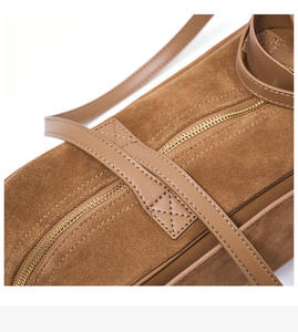 กระเป๋าถือสะพายไหล่ผู้หญิงหนังแท้คุณภาพสูง ขายส่ง สไตล์เรโทร ทรงโบว์ลิ่ง เรียบง่าย สบายๆ แบบสะพายใต้วงแขน - Product Image 3