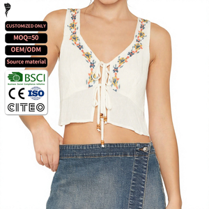 เสื้อครอปท็อปปักลายดอกไม้แบบใหม่ แขนกุด ผูกด้านหน้า สไตล์โบฮีเมียนลำลอง สำหรับผู้หญิง - Product Image 1