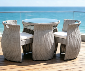 Conjunto de Muebles de Bistró de Ratán para Exteriores, Moderno y que Ahorra Espacio, con Asientos Acolchados y Estructura Metálica |   Sillas de Jardín de 2 Plazas - Product Image 1
