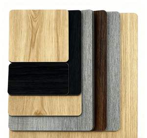 ألواح جدارية حديثة مقاومة للحريق من الفحم النباتي، ألواح مضلعة عالية الجودة مقاومة للماء، ديكور ملون مجوف للفنادق/المدارس - Product Image 2