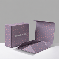 Boîte cadeau pliable personnalisée à couvercle magnétique pour vêtements, emballage en papier fait main Lionwrapack
