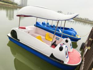 Barca Elettrica Little Bee per Bambini e Adulti, Intrattenimento all'Aperto, in Vetroresina e Acciaio, Design Cartoon, 5 Posti, Certificata CE, per Parchi Acquatici - Product Image 5