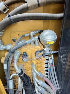 Pelle sur chenilles Caterpillar CAT305.5E d'occasion Mini pelleteuse de 5,5 tonnes avec brise-moteur EPA à godet 0.22 CBM - Product Image 6