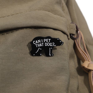 Эмалированная брошь в виде собаки - Product Image 3