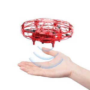 Qilong Mini Ufo Spinner Toy Drone Flying Spinner Toy droni quadricottero a infrarossi volanti interattivi per bambini