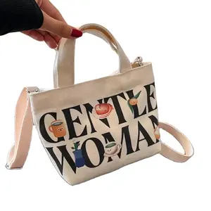 Fabrika Outlet lüks tasarımcı ünlü moda Crossbody kanvas omuz çantası kadın bayan çanta