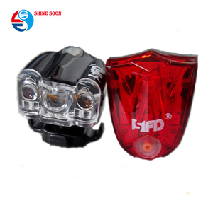 Super brillante luces LED USB recargable luz de <span class=keywords><strong>la</strong></span> bici de conjunto <span class=keywords><strong>se</strong></span> ajusta a todas las bicicletas - Product Image 2
