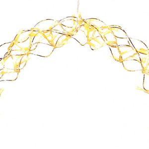 พวงหรีดโลหะ LED เรืองแสง ใช้พลังงานจากแบตเตอรี่ ของตกแต่งคริสต์มาสแบบแขวน ตกแต่งบ้านในเทศกาล - Product Image 3