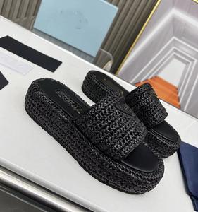 Zapatillas de diseñador de punta redonda de alta calidad, sandalias de suela gruesa, envío rápido de fábrica, zapatillas de diseñador de lujo para mujer de verano - Product Image 5