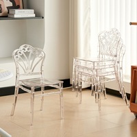 Chaise d'enfant empilable transparente moderne en gros pour salle à manger, école et hôtel, design en plastique transparent écologique