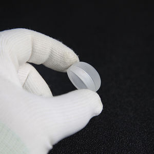 Prisma Triangular de Ângulo Reto em Vidro BK7 de Alta Qualidade para Equipamentos Ópticos, Alta Eficiência, Personalizável, Abertura de Alta Clareza - Product Image 6