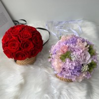 Lovebay Ge conserveerde Rozen Doos Paddenstoel Echte Bloemen in Bamboe Mandje Geïmmobiliseerde Bloemen Ge conserveerde Rozen voor Valentijnsdag Cadeau