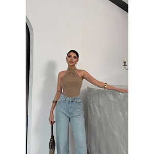 Body Halter Sandy Imprimé Sexy Beige Coupe Ajustée en Tissu Tricoté Longueur au-dessus du Genou pour la Saison Automne - Product Image 5