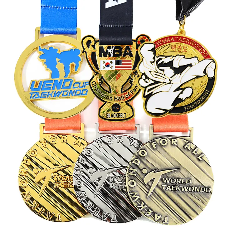 Benutzer definierte Medaille Entwerfen Sie Ihren eigenen Marathon Triathlon Taekwondo Zink 5K Race Finisher Alloy 3D Metal Award Medaillen Sport mit Band