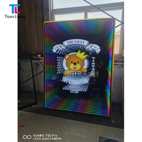 Lampe tunnel LED ronde à effet miroir infini 3D, à changement de couleur RVB, pour mur de salle de bain, coiffeuse, avec commande tactile, design 'Elevator Box Inception Body Cube'