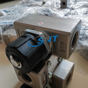 Buen Precio, Válvula de Control de Flujo y Velocidad SMC Pneumatics 3/8" Macho NPT X 3/8" Hembra NPT Tipo AS4000-N03-H - Product Image 4