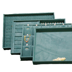 Commercio all'ingrosso verde scuro in velluto di gioielli vassoio con motivo quadrato vassoio per anello bracciale collana gioielli vassoi di fascino - Product Image 1