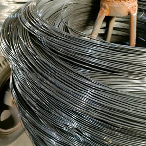 Fil de fer <span class=keywords><strong>recuit</strong></span> laminé à chaud en acier au carbone ASTM, plaqué <span class=keywords><strong>cuivre</strong></span> selon la norme AISI, pour applications de ressorts, soudage, pliage, découpe - Product Image 4