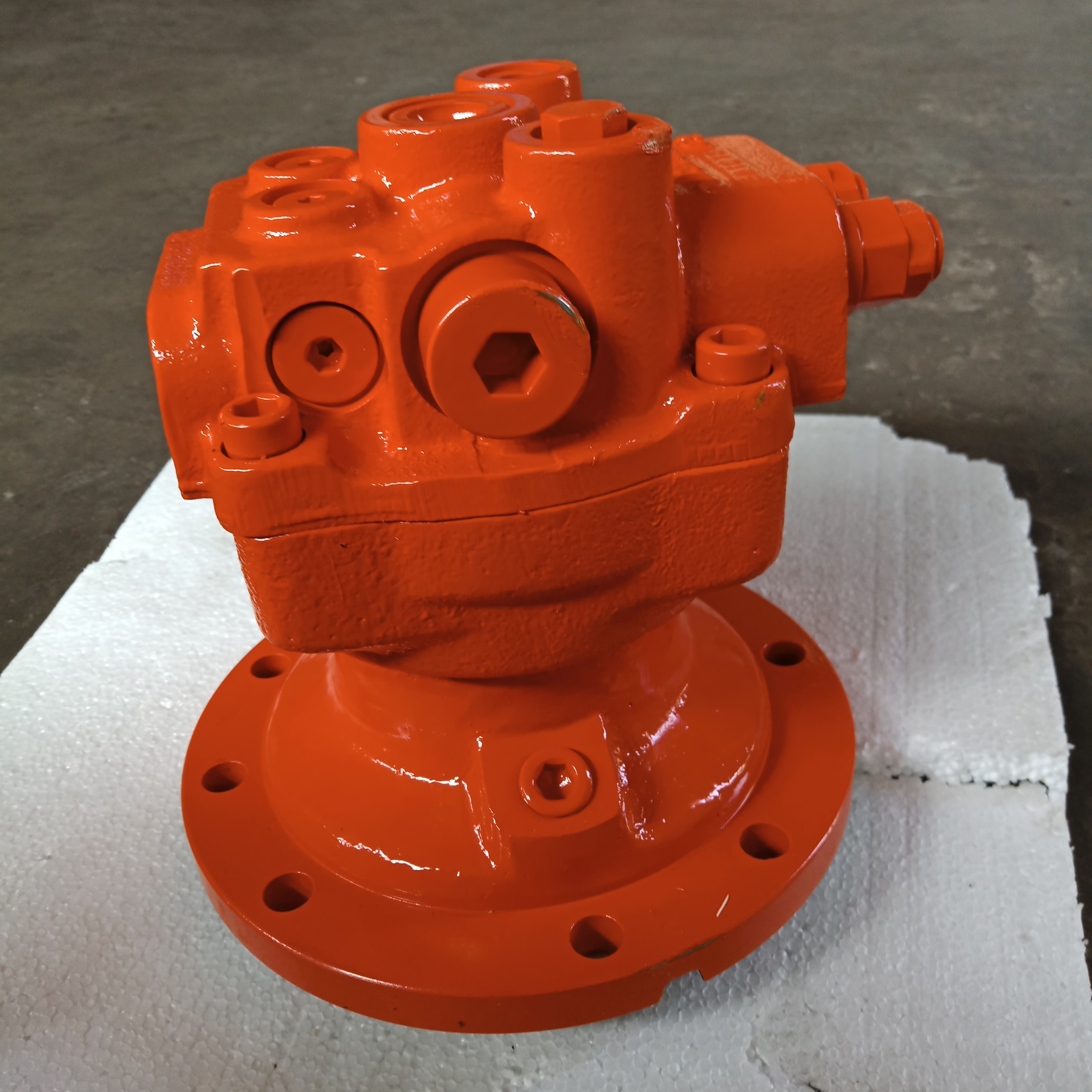EX75UR-3 Swing Drive Motor 4417646 MFC050-006 EX75 Swing Motor