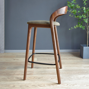 Sgabello da Bar Moderno Nordico per Cucina e Hotel, Logo Personalizzato, Cuscino <span class=keywords><strong>in</strong></span> Tessuto, Legno Massello, Schienale Alto, Design Scandinavo - Product Image 3