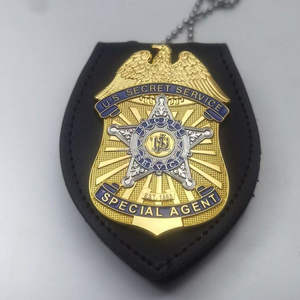 Badge de sécurité artisanal en métal personnalisé par HLC avec porte-badge en cuir et chaîne, badges de sécurité pour la décoration de fête - Product Image 4