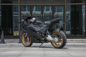 Motocicleta de Carreras de 72V con Motor de 5000W a 8000W, Nuevo Diseño - Product Image 4