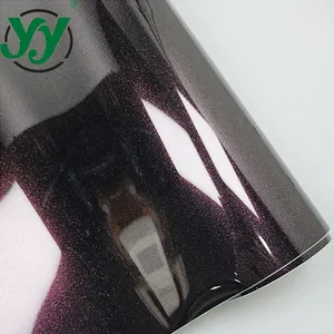 Hochglanz-Diamant-Schwarz-Phantom-Rot-Aufkleber für Autofolie aus Vinyl für Motorradfolie-Verpackungs-Aufkleber auf Motorrad-Automobile