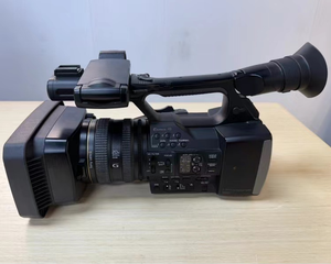 Caméra professionnelle d'occasion FDR-AX1E avec objectif zoom optique 20x - Product Image 1