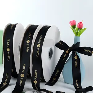 Nastri neri di fabbrica di vendita calda con rotolo di nastro di raso colorato con Logo in rilievo per l'imballaggio dei regali