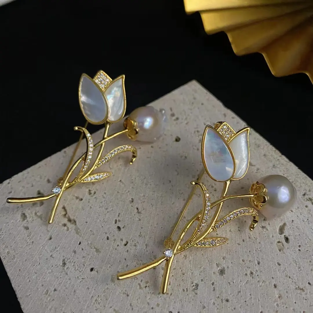 Luxury women jewelry tulip pearl brooch sea shell gold plated brooches freshwater baroque pearl brooches