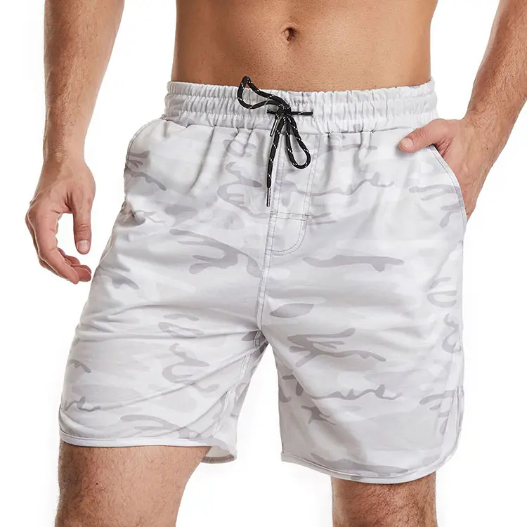 Fashion sports a variety of styles and breathable designer men's beach camo shorts