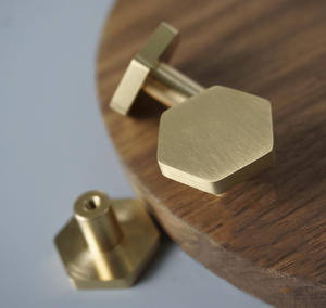 Boutons de tiroir hexagonaux en <span class=keywords><strong>laiton</strong></span> massif <span class=keywords><strong>bouton</strong></span> et traction d'armoire de meubles modernes pour cuisine chambre à coucher salle de bain commode armoire utilisation - Product Image 2
