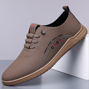 Mocasines Casuales para Hombre, Parte Superior de Cuero Suave, Suela de Goma, Tacón Plano, Logotipo Bordado, Uso Diario, Zapatos Cómodos para Conducir - Product Image 1