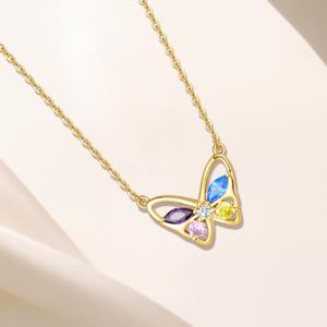 Collana con Ciondolo a Farfalla in Argento Sterling 925 Placcato Oro 18K con Gemme Multicolore per Donne Gioielli da Festa di Fidanzamento Regalo - Product Image 3